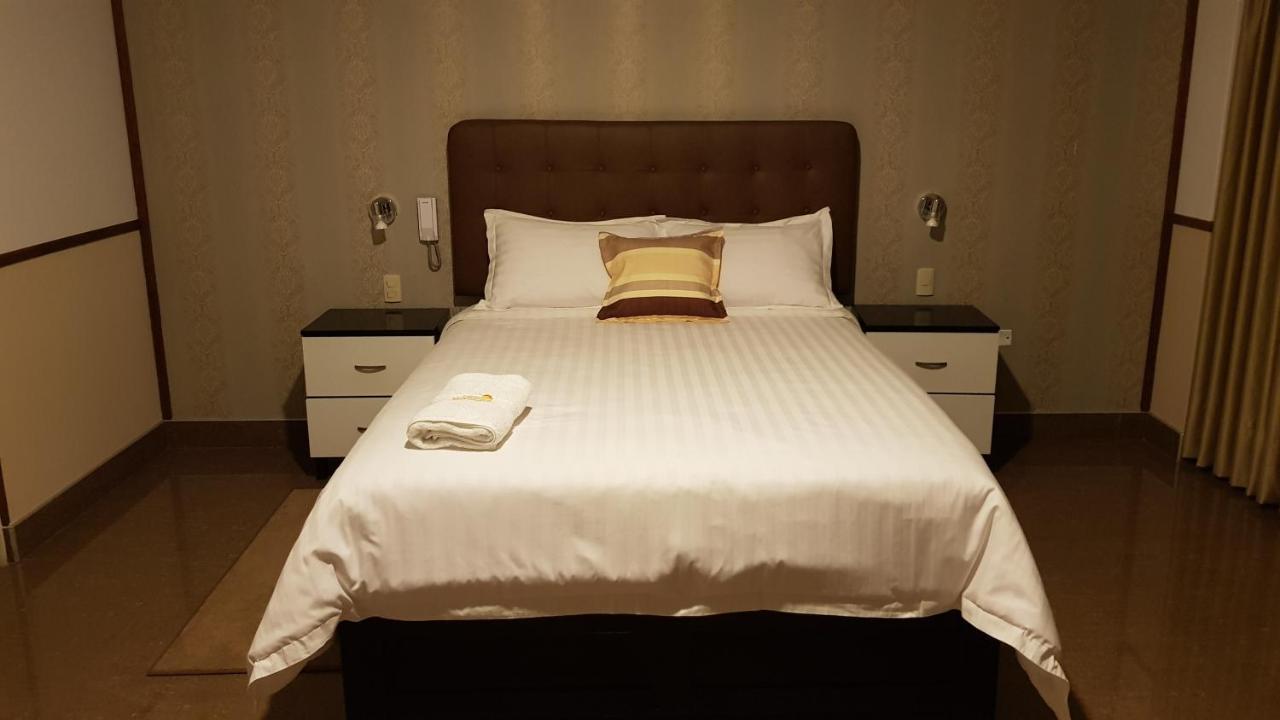 Hotel Costa Riviera Mala Dış mekan fotoğraf