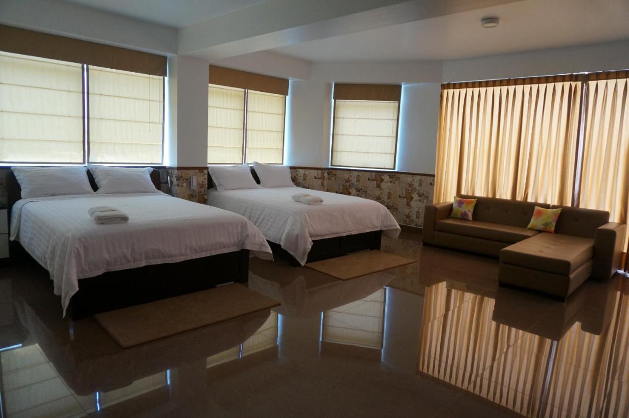 Hotel Costa Riviera Mala Dış mekan fotoğraf