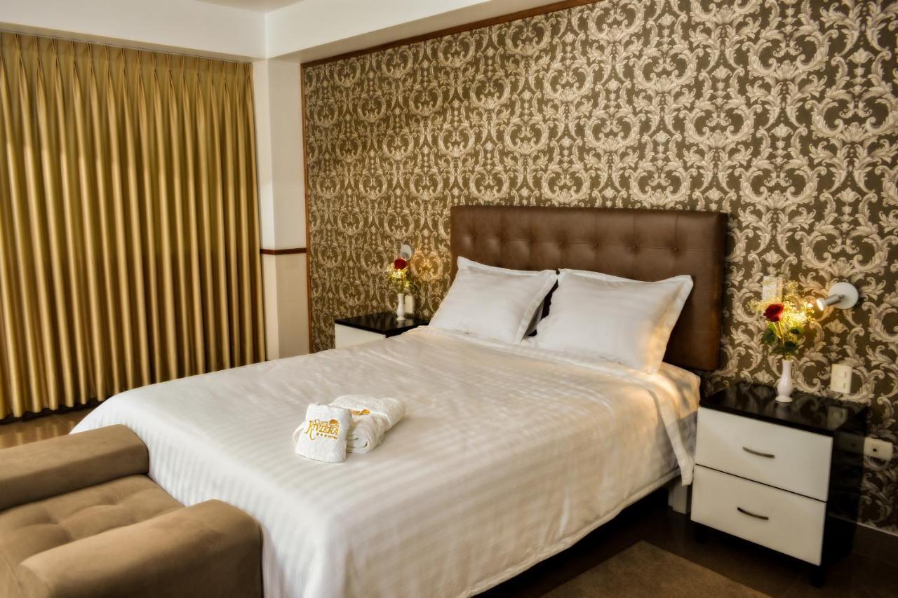 Hotel Costa Riviera Mala Dış mekan fotoğraf